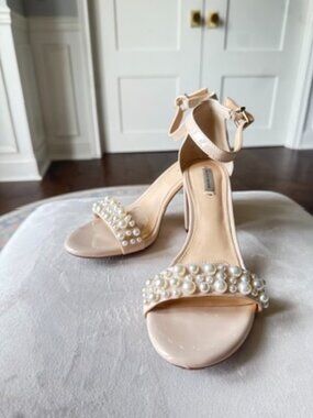 Nude Pearl Strap Heels 8.5 Ankle Strap Block Heel Bridal Perfect for Weddings